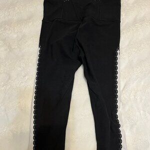Womens Athleta Capri Leggings